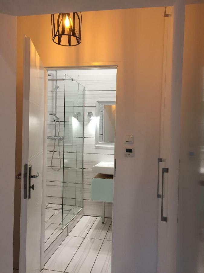 Apartamenty Blisko Plazy Podczele 科沃布热格 外观 照片