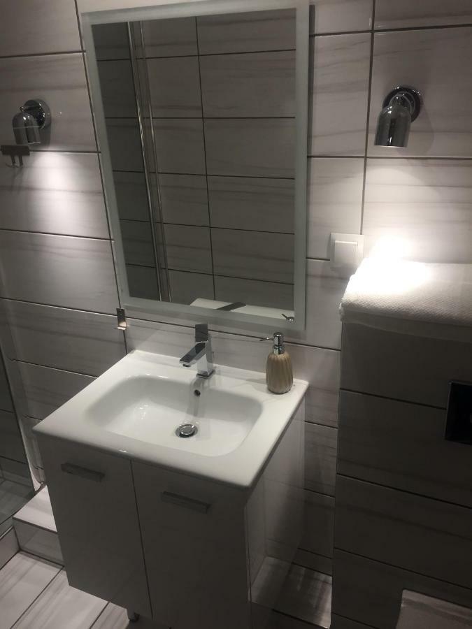 Apartamenty Blisko Plazy Podczele 科沃布热格 外观 照片
