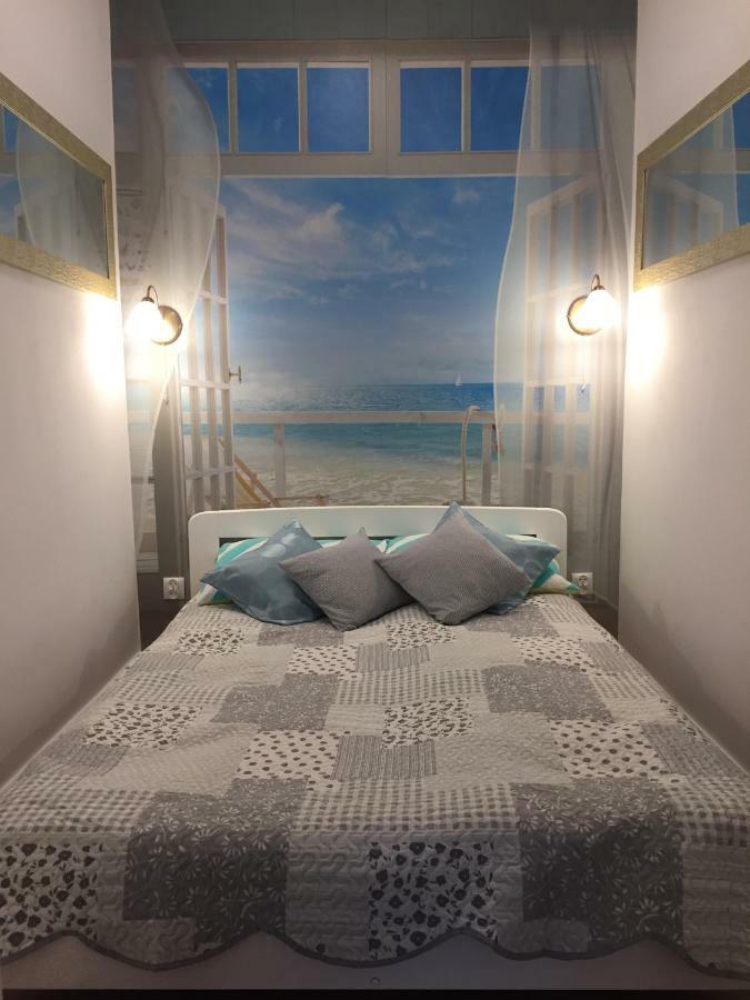 Apartamenty Blisko Plazy Podczele 科沃布热格 外观 照片