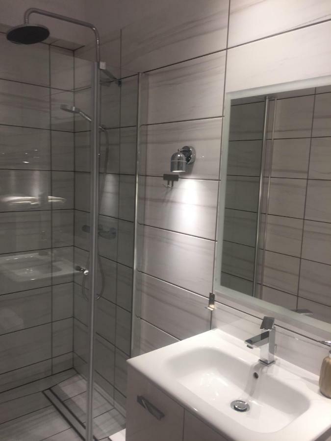 Apartamenty Blisko Plazy Podczele 科沃布热格 外观 照片