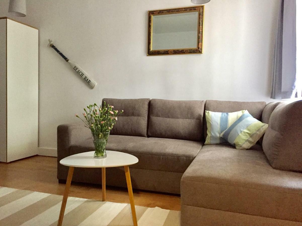 Apartamenty Blisko Plazy Podczele 科沃布热格 外观 照片