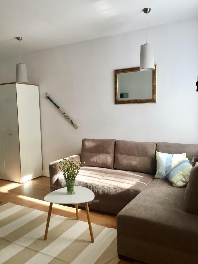 Apartamenty Blisko Plazy Podczele 科沃布热格 外观 照片